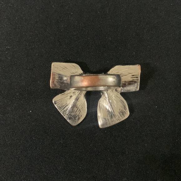 Bow ring - Picture 3 of 6